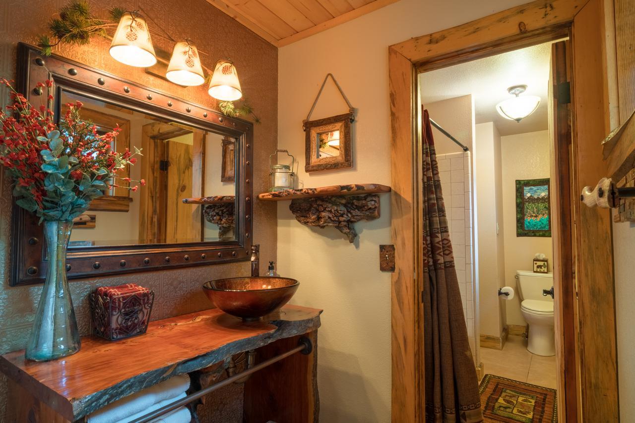 Whispering Pines Inn Flagstaff Buitenkant foto